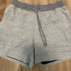 Lululemon at ease shorts